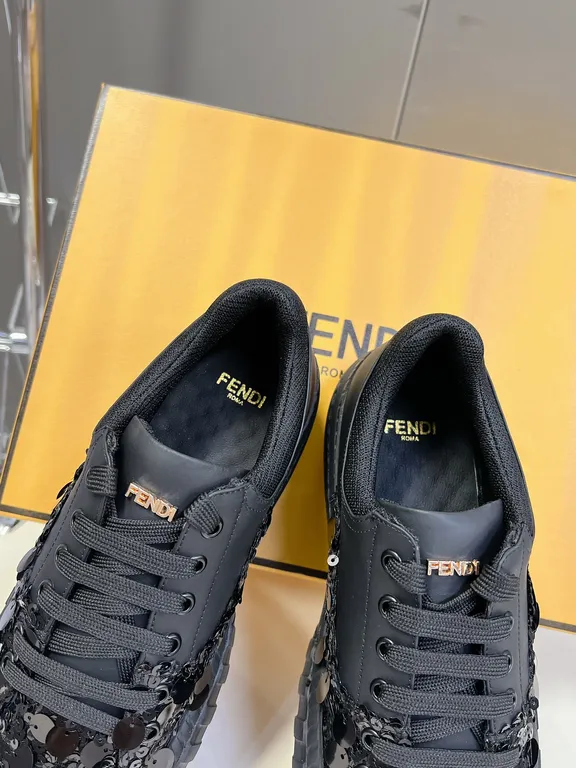 Fendi Shoe 